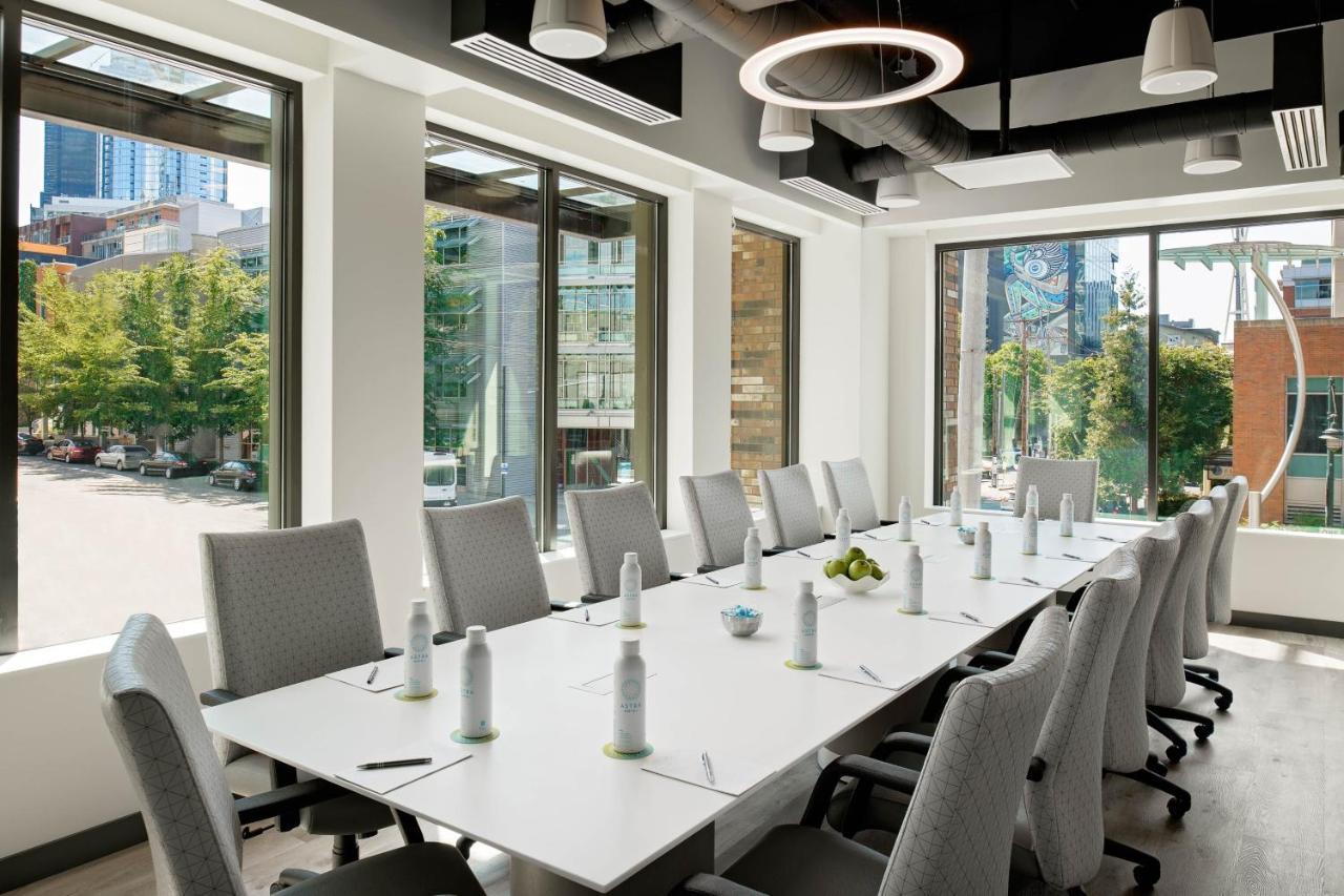 Astra Hotel, Seattle, A Tribute Portfolio Hotel By Marriott Εξωτερικό φωτογραφία