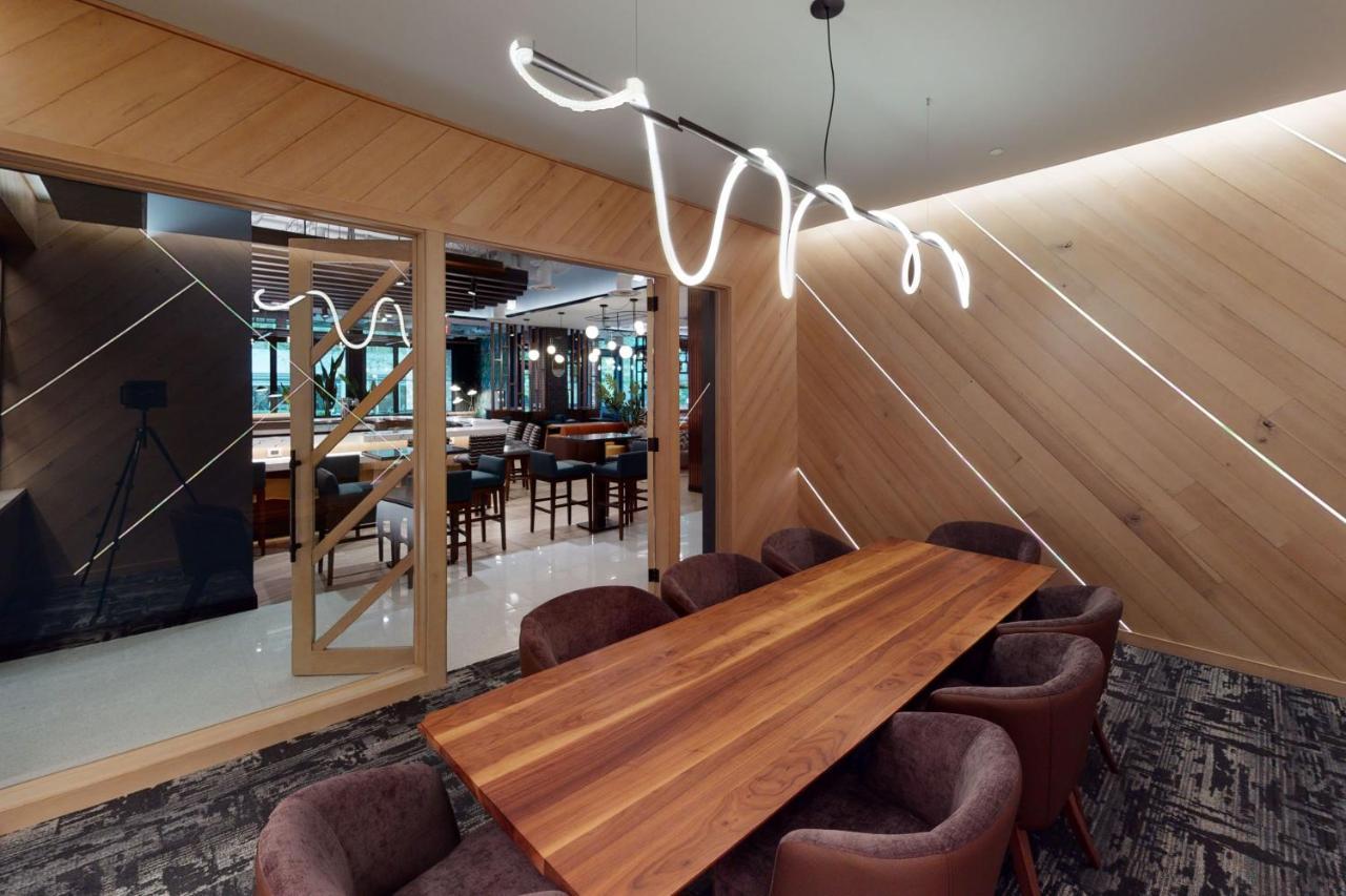 Astra Hotel, Seattle, A Tribute Portfolio Hotel By Marriott Εξωτερικό φωτογραφία